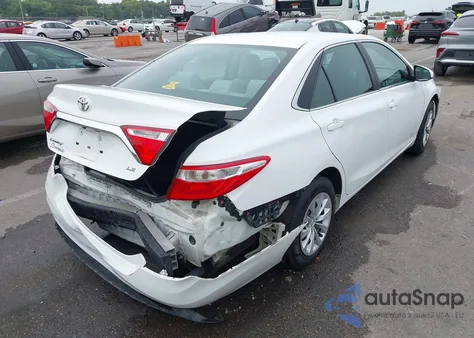 2015 Toyota Camry Le из США, поврежденный, VIN 4T4BF1FK5FR479931